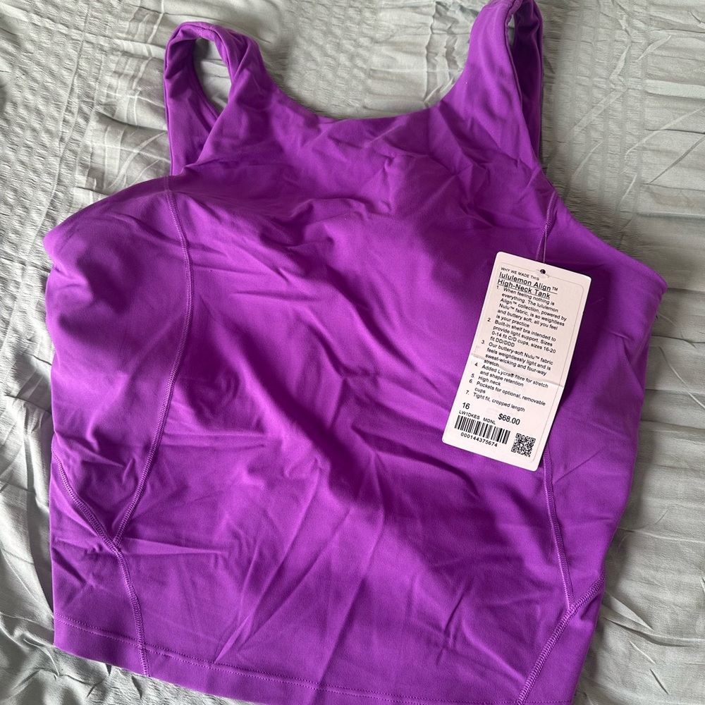NWT Lululemon high neck align tank